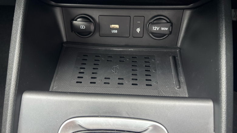 Hyundai KONA 1.6 GDi Hybrid Premium 5dr DCT Hybrid Hatchback